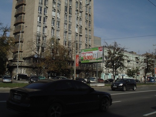 Щит 6x3,  Голосеевский пр-кт, 50 200 м до Московской пл.