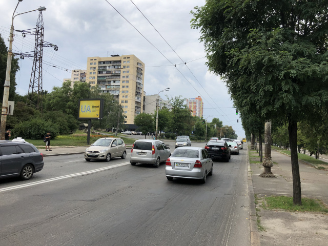 Скролл 3.14x2.32,  Голосеевский пр.,112 в сторону МВЦ