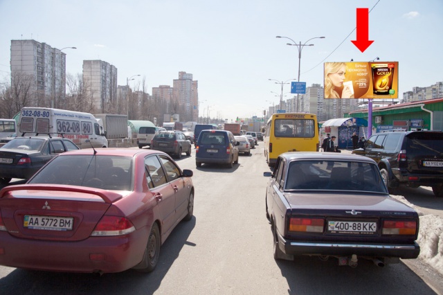 Щит 6x3,  Палладина пр-кт, возле ст. м. "Академгородок", в сторону пр. Победы